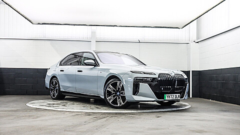 BMW I7 SALOON